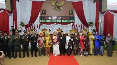Paripurna DPRD Tanjab Timur Mendengarkan Pidato Kenegaraan Presiden Republik Indonesia 